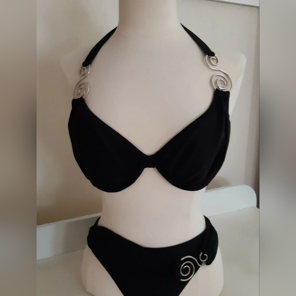 Kina Women's 2 pieces Bikini Swimsuit size L Black